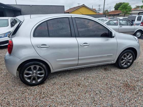 NISSAN MARCH 1.0 ACTIVE 16V FLEX 4P MANUAL